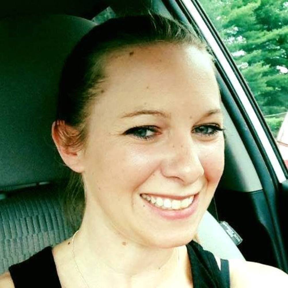 Meet your Posher, Nora